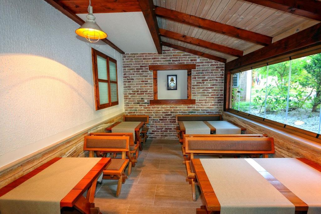 Hotel Podostrog บุดวา ภายนอก รูปภาพ